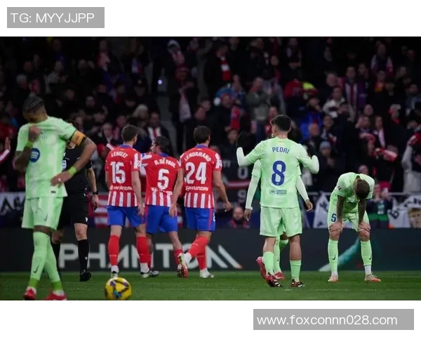 欧联杯精彩对决本菲卡与曼城战平补时进球引发全场狂欢