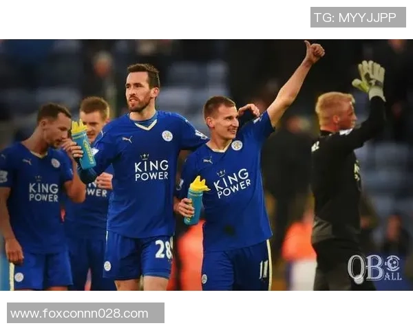 那不勒斯友谊赛大胜热刺补时进球点燃全场激情