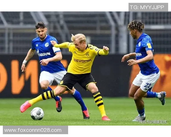 世界杯热刺与多特蒙德激战成平局绝杀瞬间引发全场热议