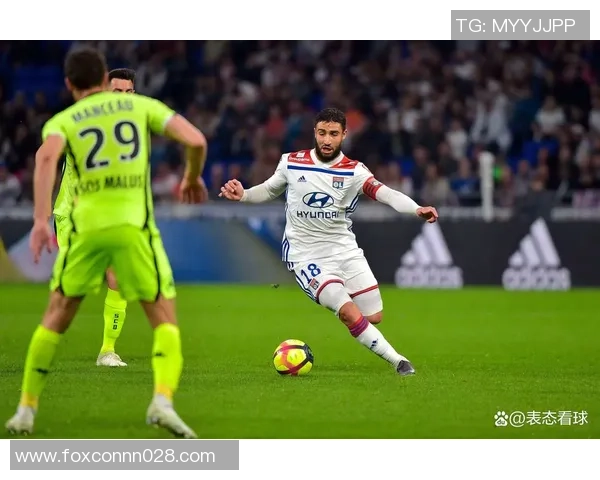 友谊赛波尔图与里昂激战成平局全场气氛热烈点评精彩瞬间回顾